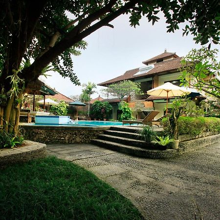 The Taman Ayu Hotel Seminyak  Exterior photo